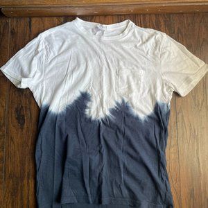 Gap Tie Dye Pocket T-Shirt